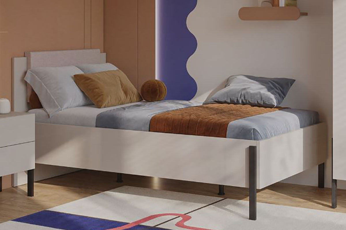 lova yukon interjere