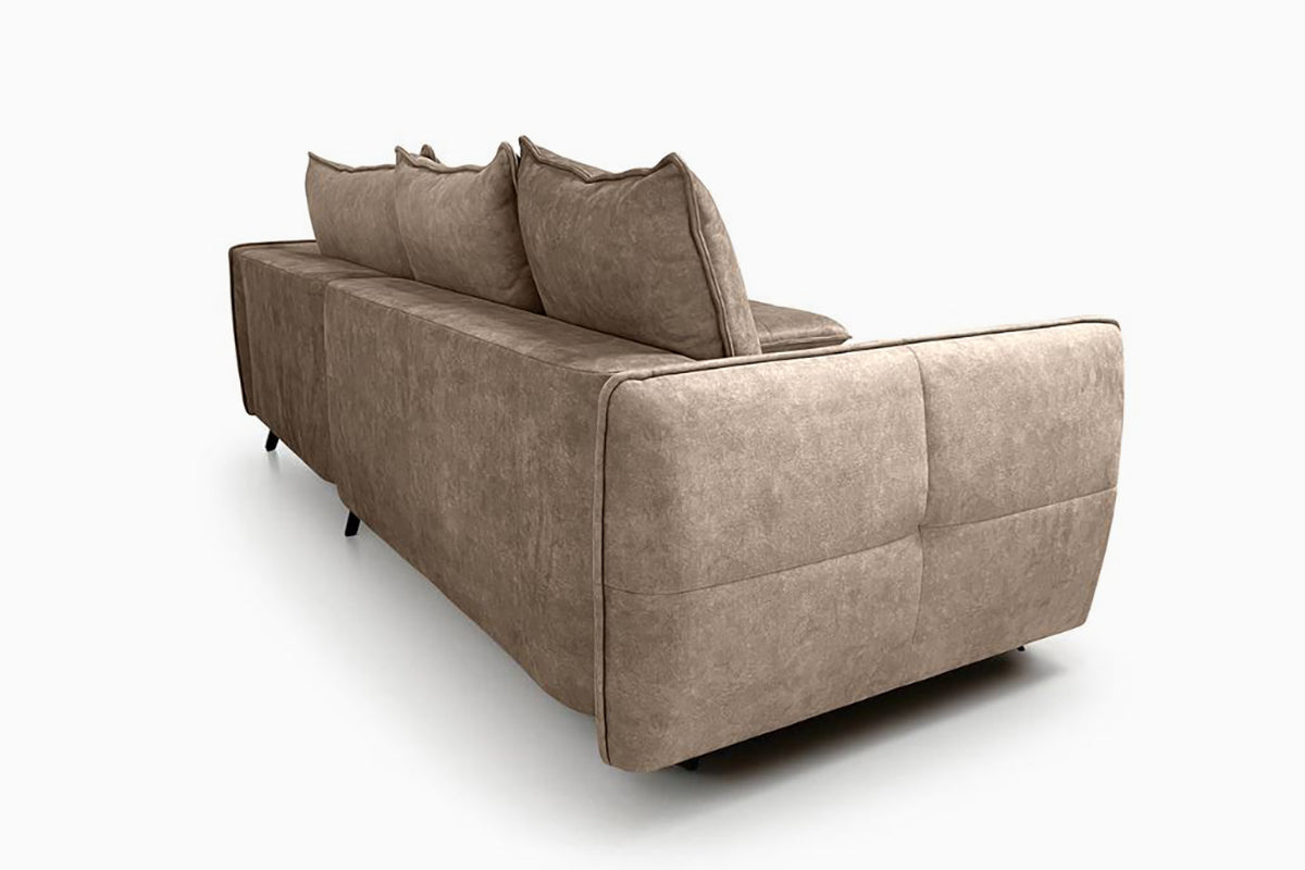 minkstas kampas gile nugarele