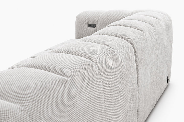 baltas sviesiai pilkos spalvos sofa kampas su elektriniu valdymu polar