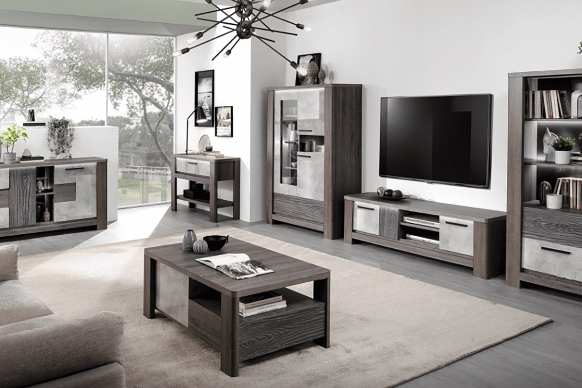 vitrina bolzo interjere